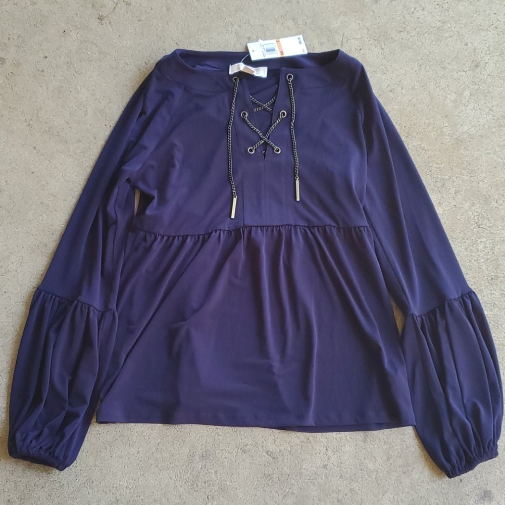 RELISTED Michael Kors chain lace up navy top - Picture 2 of 5